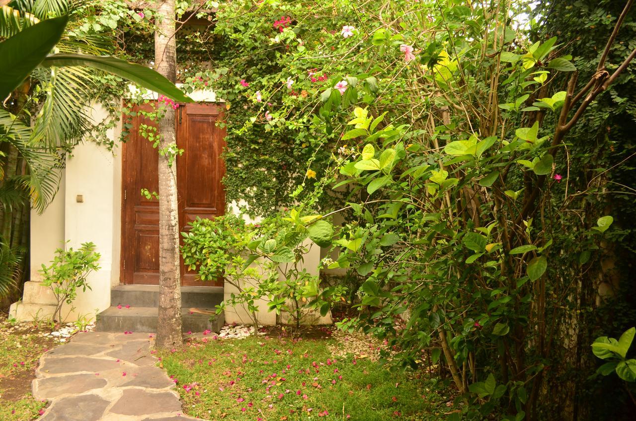 Villa Laella Favella Seminyak  Bagian luar foto
