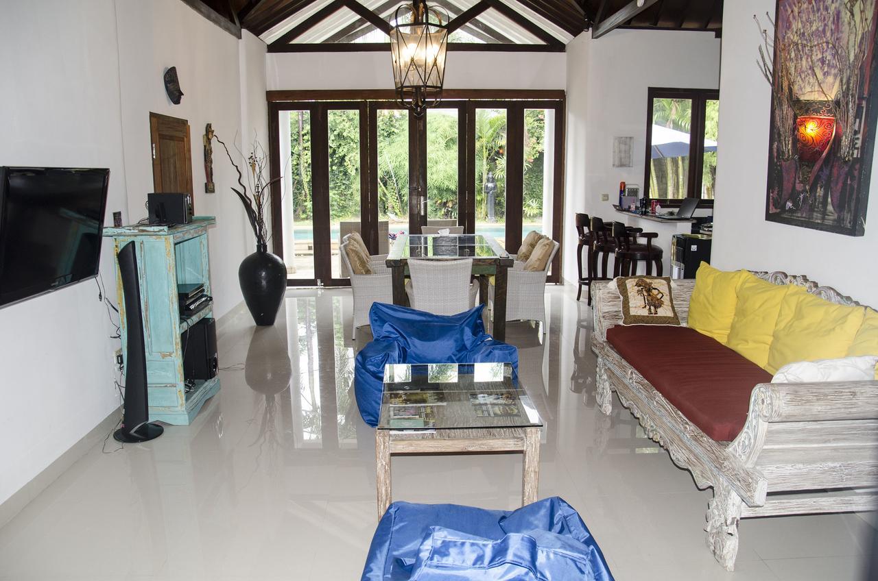 Villa Laella Favella Seminyak  Bagian luar foto